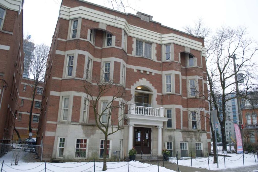 1 Glen Rd, Toronto, ON M4X 1M4 — photo 1