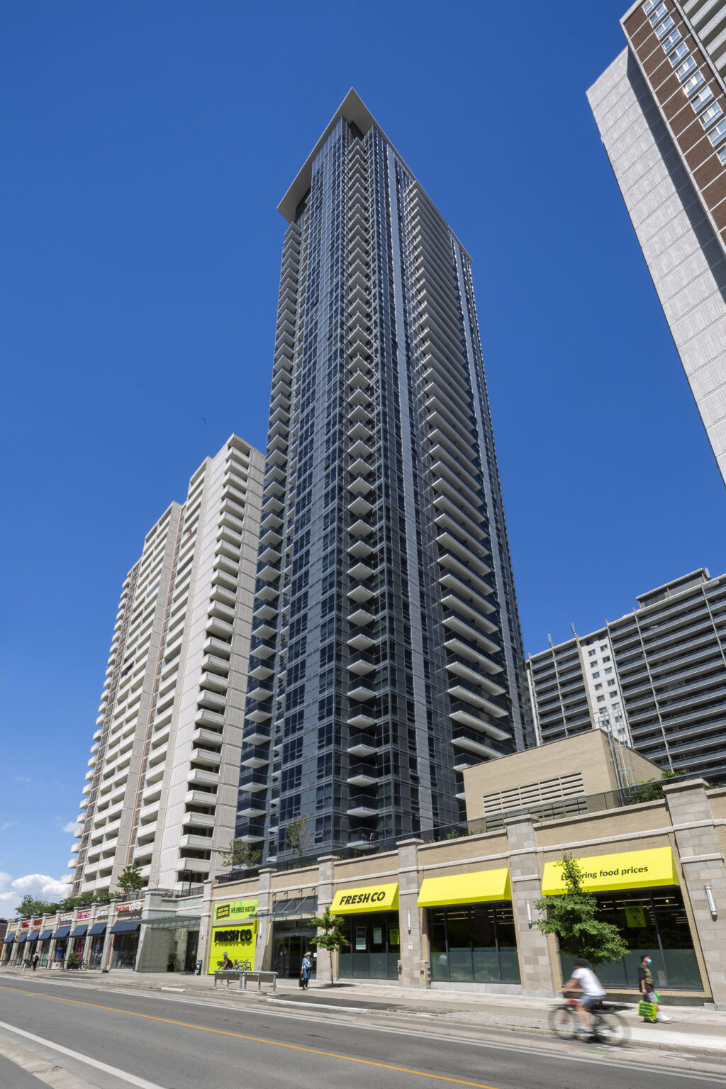 561 Sherbourne St, Toronto, ON M4X 0A1 — photo 2