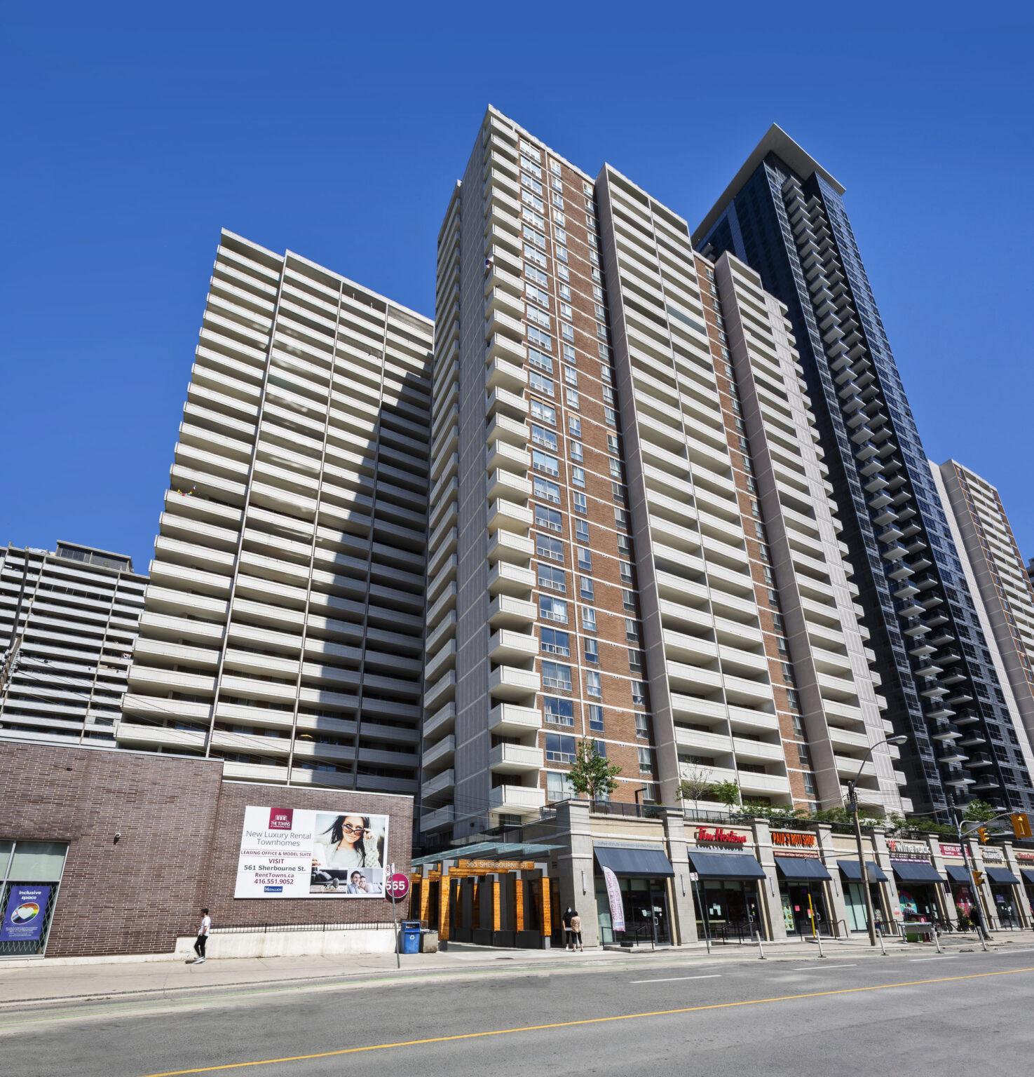 561 Sherbourne St, Toronto, ON M4X 0A1 — photo 3