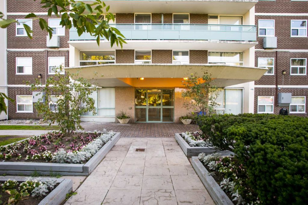 135 Rose Ave, Toronto, ON M4X 1P1 — photo 2