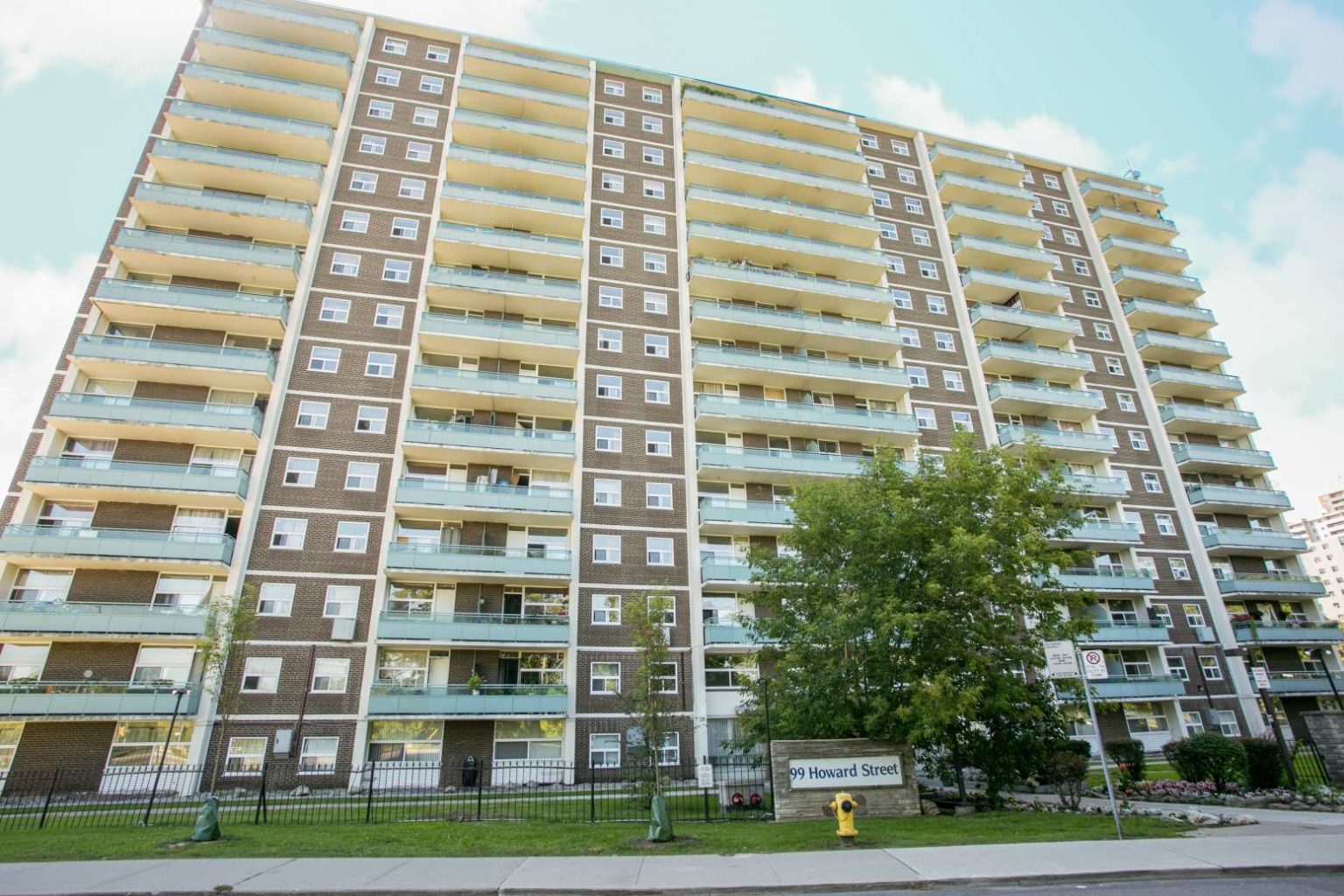 99 Howard St, Toronto, ON M4X 1K1 — photo 1