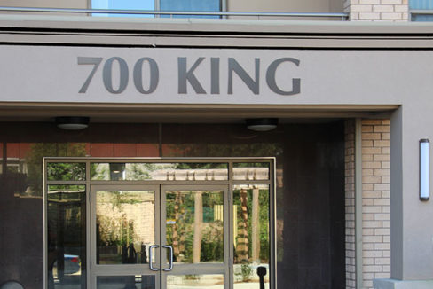 700-king-1