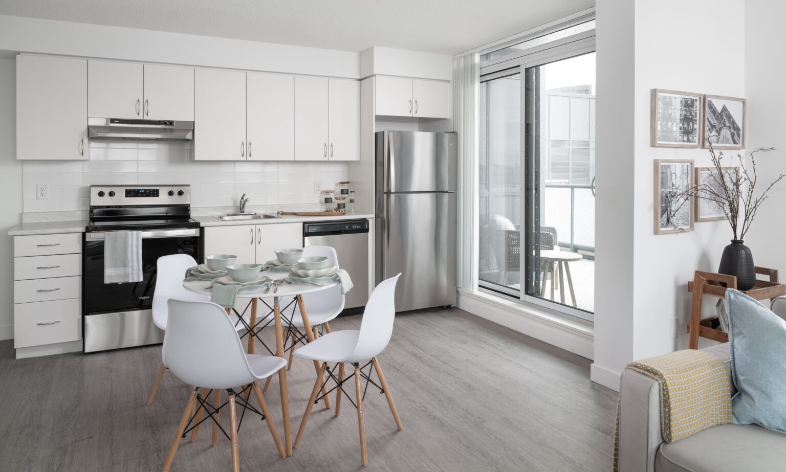 15 Vena Wy, North York, ON M9M 0G8 — photo 1